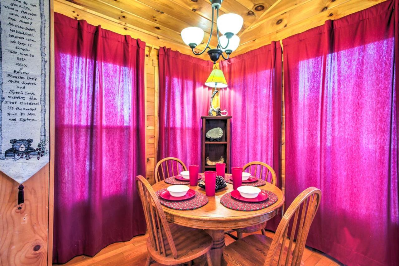 Вилла Tree Top Dream Cabin With Hot Tub In Gatlinburg! Экстерьер фото