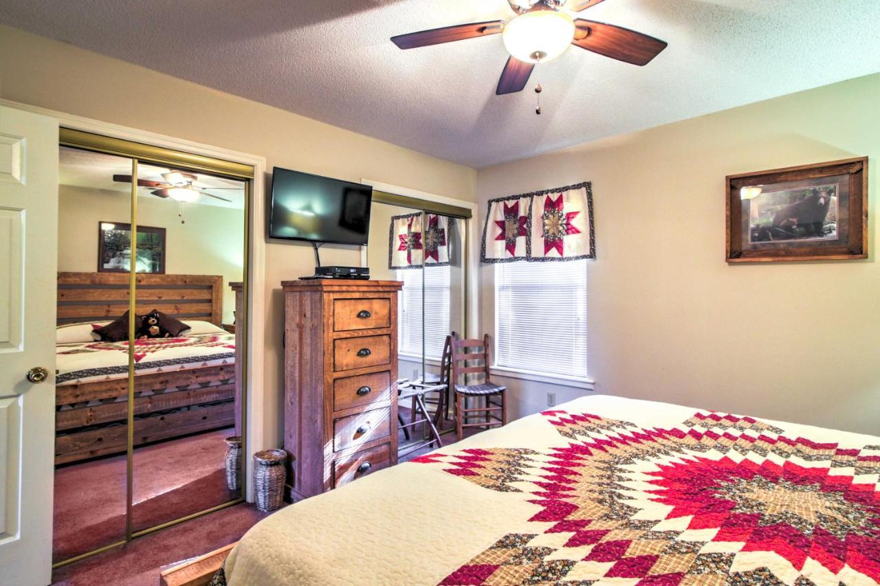 Вилла Tree Top Dream Cabin With Hot Tub In Gatlinburg! Экстерьер фото